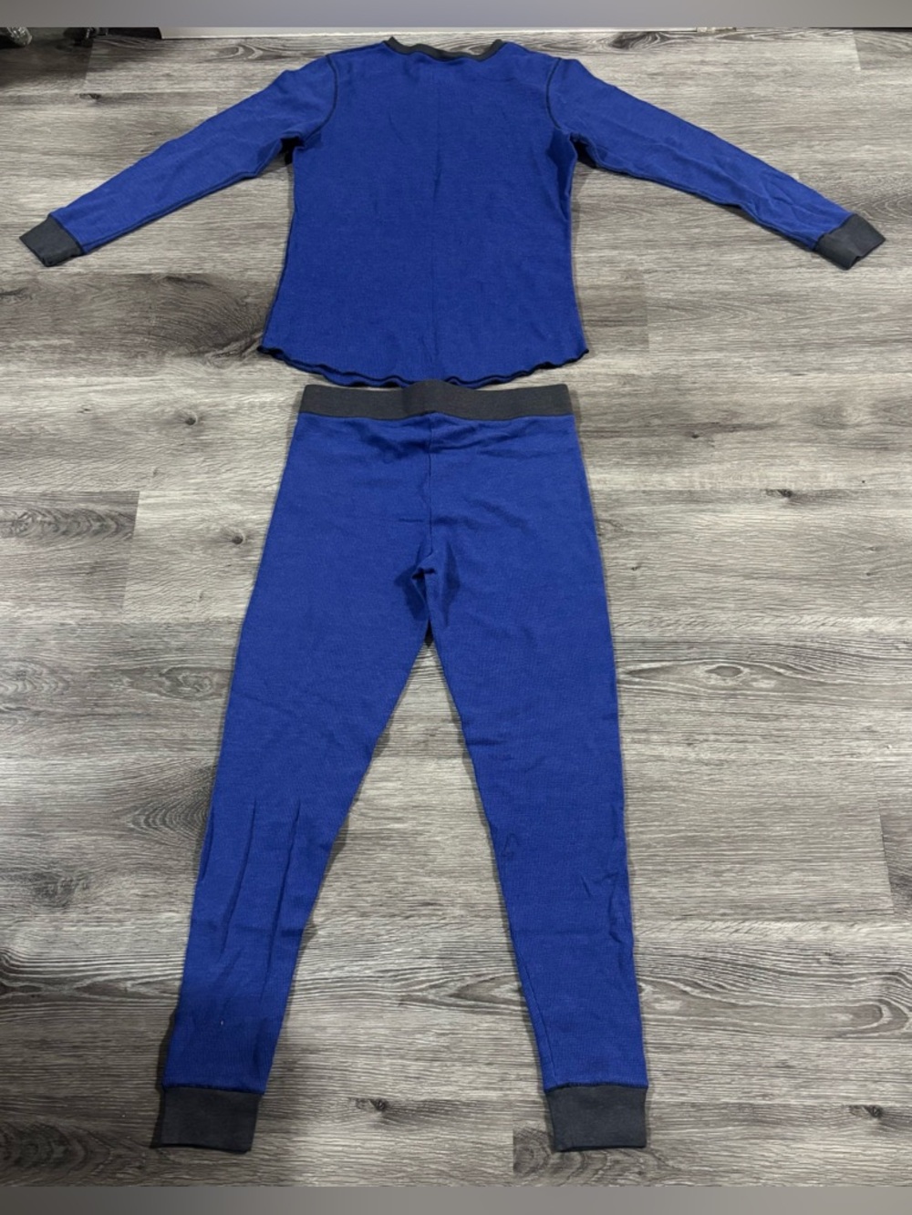 Like New Women’s Blue And Gray Long John Set Size Medium.